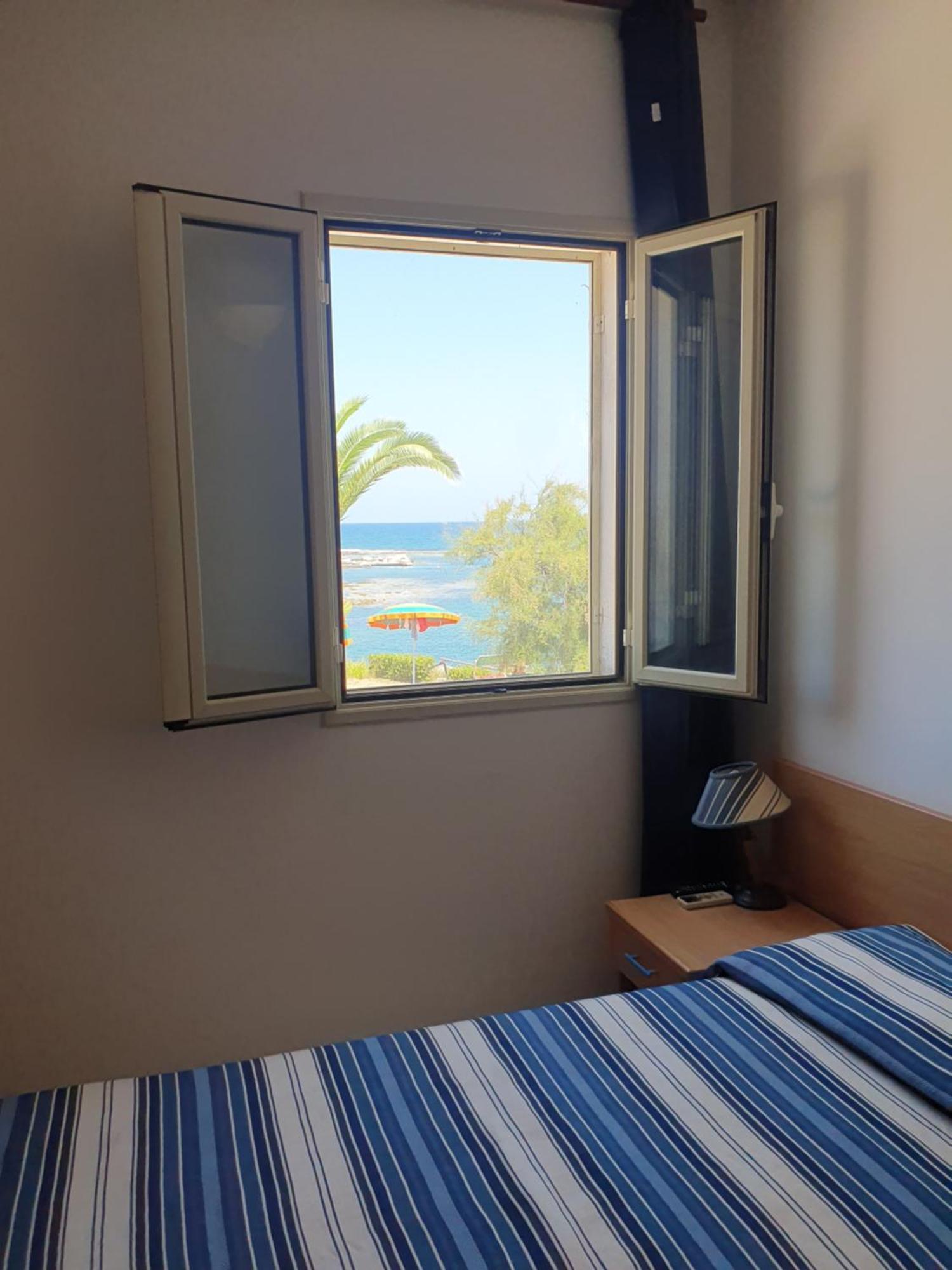 Hotel Il Timone Specchiolla Pokoj fotografie